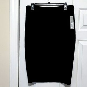 NWT APT 9 black skirt, size L